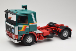 Volvo F1220 Πράσινο Κόκκινο Road Kings 1:18 RK180032 Μέταλλο - εικόνα 2 από 8