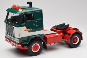 Volvo F88 Bilspedition Πράσινο Λευκό MCG 1:18 MCG18139 Μέταλλο