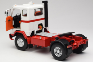 Volvo F88 Λευκό Κόκκινο MCG 1:18 MCG18141 Μέταλλο - εικόνα 5 από 8