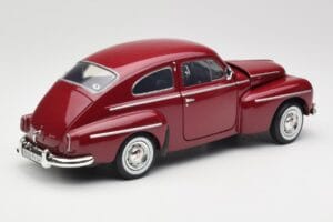 Volvo PV544 Cherry Red Revell 1:18 08887 Μέταλλο - εικόνα 3 από 8