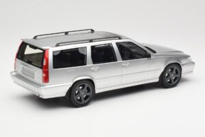 Volvo V70 R P80 Ασημί DNA 1:18 DNA000155 Μέταλλο - εικόνα 2 από 6