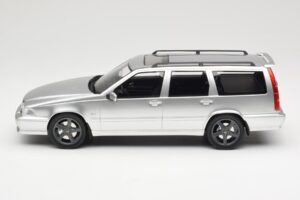 Volvo V70 R P80 Ασημί DNA 1:18 DNA000155 Μέταλλο - εικόνα 3 από 6