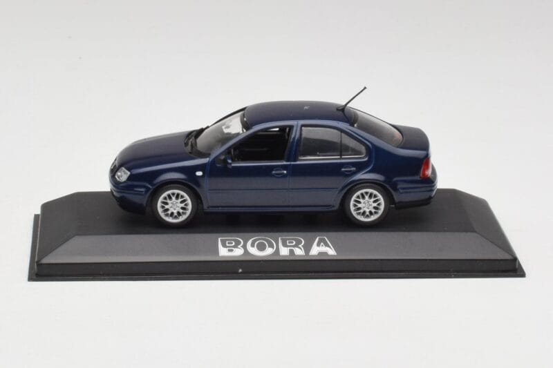 Volkswagen Bora Ocean Μπλε Minichamps 1:43 8198223B Μέταλλο