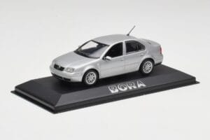 Volkswagen Bora Reflex Ασημί Minichamps 1:43 81982223S Μέταλλο - εικόνα 2 από 4