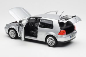 Volkswagen Golf Mk5 GTI Ασημί Norev 1:18 188570 Μέταλλο - εικόνα 5 από 8