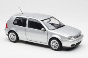 Volkswagen Golf Mk5 GTI Ασημί Norev 1:18 188570 Μέταλλο - εικόνα 6 από 8