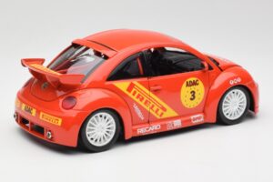 Volkswagen New Beetle Cup Bburago 1:18 3329 Μέταλλο - εικόνα 3 από 8