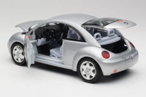 Volkswagen New Beetle Reflex Ασημί Μεταλλικό Bburago 1:18 3322 Μέταλλο - εικόνα 5 από 8