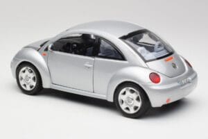 Volkswagen New Beetle Reflex Ασημί Μεταλλικό Bburago 1:18 3322 Μέταλλο - εικόνα 7 από 8