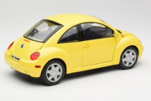 Volkswagen New Beetle Κίτρινο Maisto 1:18 37800-M4 Μέταλλο - εικόνα 3 από 8