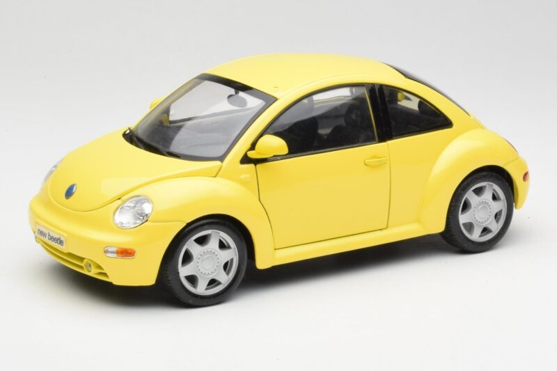 Volkswagen New Beetle Κίτρινο Maisto 1:18 37800-M4 Μέταλλο