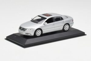 Volkswagen Phaeton Ασημί Minichamps 1:43 3D0099300A Μέταλλο - εικόνα 2 από 4