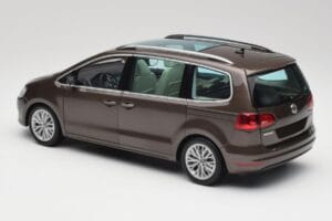 Volkswagen Sharan 7N Καφέ Oak Μεταλλικό Minichamps 1:18 110051001 Μέταλλο - εικόνα 7 από 8