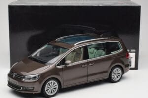 Volkswagen Sharan 7N Καφέ Oak Μεταλλικό Minichamps 1:18 110051001 Μέταλλο - εικόνα 8 από 8