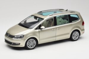 Volkswagen Sharan 7N Reflex Ασημί Μεταλλικό Minichamps 1:18 110051002 Μέταλλο