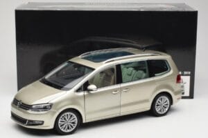 Volkswagen Sharan 7N Reflex Ασημί Μεταλλικό Minichamps 1:18 110051002 Μέταλλο - εικόνα 8 από 8