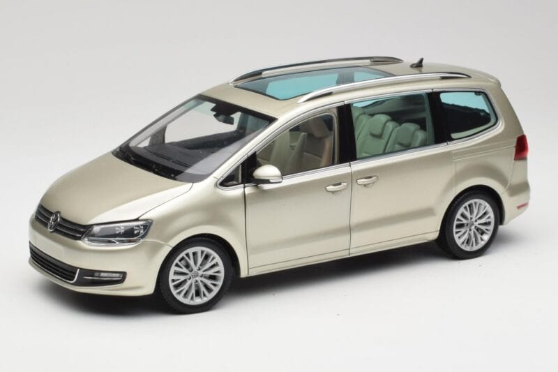 Volkswagen Sharan 7N Reflex Ασημί Μεταλλικό Minichamps 1:18 110051002 Μέταλλο