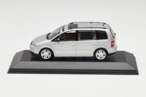 Volkswagen Touran Reflex Ασημί Minichamps 1:43 TOURAN001 Μέταλλο