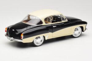 Wartburg 311 Coupe Μαύρο & Μπεζ Revell 1:18 08419 Μέταλλο - εικόνα 3 από 8