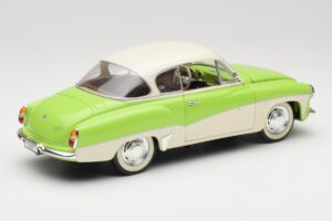 Wartburg 313 Παστέλ Πράσινο πάνω από Μπεζ Revell 1:18 9018 Μέταλλο - εικόνα 3 από 8