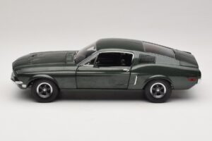 Ford Mustang GT Bullitt με Φιγούρα Steve McQueen Greenlight 1:18 12885 Μέταλλο - εικόνα 4 από 8