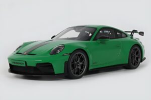 Porsche 911 992.2 GT3 Weissach Package Python Green GT Spirit 1:18 GT576 Ρητίνη
