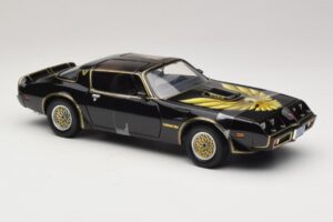 Pontiac Firebird Trans Am Kill Bill Movie Greenlight 1:18 12951 Μέταλλο - εικόνα 4 από 6