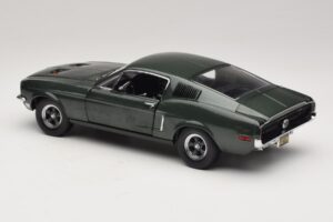 Ford Mustang GT Bullitt με Φιγούρα Steve McQueen Greenlight 1:18 12885 Μέταλλο - εικόνα 7 από 8