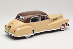 Cadillac Fleetwood Series 60 Special Μπεζ MCG 1:18 MCG18656 Μέταλλο - εικόνα 2 από 6