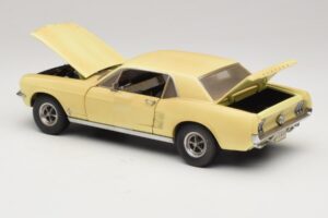 Ford Mustang Coupe Κίτρινο The Walking Dead Greenlight 1:18 12958 Μέταλλο - εικόνα 5 από 8