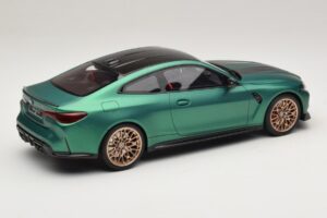BMW M4 CS G82 Frozen Isle of Man Green GT Spirit 1:18 GT994 Ρητίνη - εικόνα 2 από 6