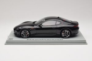 Maserati GranTurismo Trofeo Nero Assoluto BBR 1:18 P18240CMAS Ρητίνη