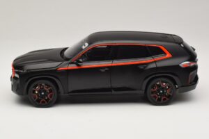 BMW XM G09 Matt Black Minichamps 1:18 110023301 Μέταλλο - εικόνα 4 από 8