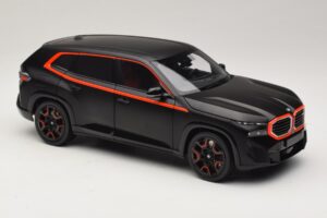BMW XM G09 Matt Black Minichamps 1:18 110023301 Μέταλλο - εικόνα 6 από 8