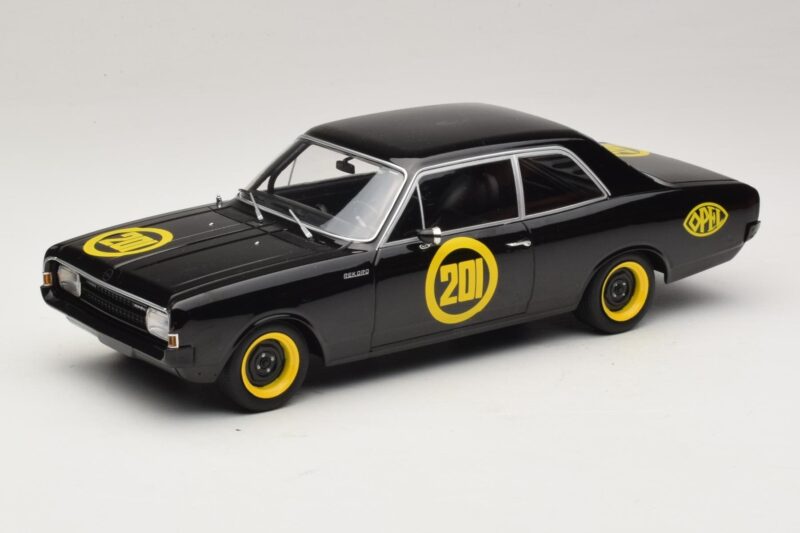 Opel Rekord C #201 Black Widow MCG 1:18 MCG18560 Μέταλλο