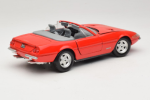 Ferrari 365 GTS/4 Spider Κόκκινο Techno Giodi 1:18 40028-P1 Μέταλλο - εικόνα 3 από 8
