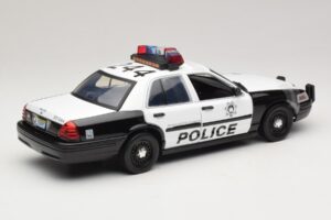 Ford Crown Victoria Police Interceptor The Hangover Movie Greenlight 1:18 12911 Μέταλλο - εικόνα 2 από 6
