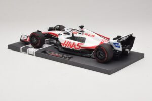 Haas VF-22 K. Magnussen Pole Position Brazilian GP 2022 Minichamps 1:18 117222120 Ρητίνη - εικόνα 5 από 7