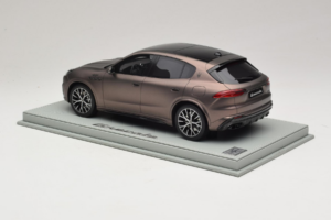 Maserati Grecale Μπρονζέ BBR 1:18 P18220FMAS Ρητίνη - εικόνα 5 από 7