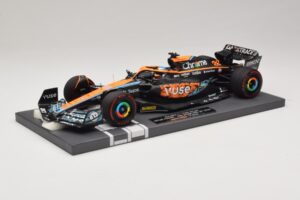 McLaren MCL36 O. Piastri Abu Dhabi Test 2022 Minichamps 1:18 537221828 Ρητίνη