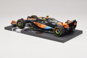 McLaren MCL60 #4 L. Norris 2nd Place Hungarian GP 2023 Minichamps 1:18 537233004 Ρητίνη - εικόνα 5 από 7