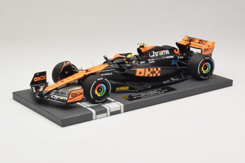 McLaren MCL60 #4 L. Norris 2nd Place Japanese GP 2023 Minichamps 1:18 537233504 Ρητίνη
