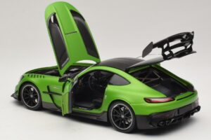 Mercedes AMG GT Black Series C190 Matt Green Metallic Minichamps 1:18 110032022 Μέταλλο - εικόνα 5 από 8