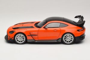 Mercedes AMG GT Black Series C190 Πορτοκαλί με Ασημί Ζάντες Minichamps 1:18 110032024 Μέταλλο - εικόνα 4 από 8