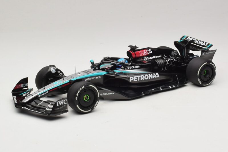 Mercedes AMG Petronas W15 E Performance G. Russell 2024 Minichamps 1:18 110240163 Ρητίνη