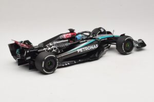 Mercedes AMG Petronas W15 E Performance G. Russell 2024 Minichamps 1:18 110240163 Ρητίνη - εικόνα 2 από 7