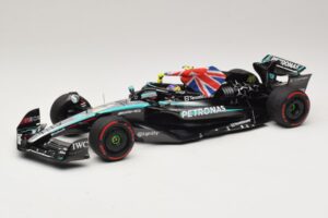 Mercedes AMG Petronas W15 E Performance L. Hamilton Winner British GP 2024 Minichamps 1:18 110241244 Ρητίνη