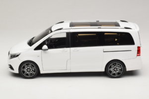 Mercedes V-Class W447 AMG Line Λευκό Norev 1:18 183876 Μέταλλο - εικόνα 5 από 8