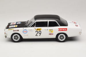 Opel Commodore A #29 J-L. Clarr / J-P. Peyroux Tour de France Automobile 1971 MCG 1:18 MCG18562R Μέταλλο - εικόνα 3 από 6