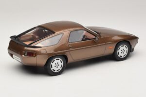 Porsche 928 S Tobacco Metallic GT Spirit 1:18 GT1005 Ρητίνη - εικόνα 2 από 6